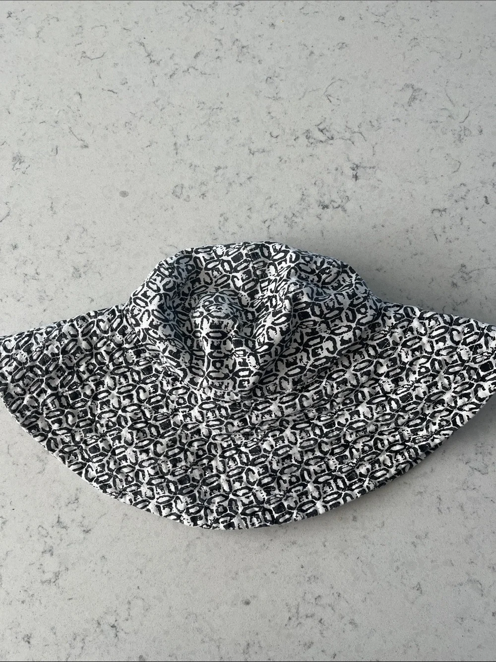 Nordstrom Black and White Printed Hat